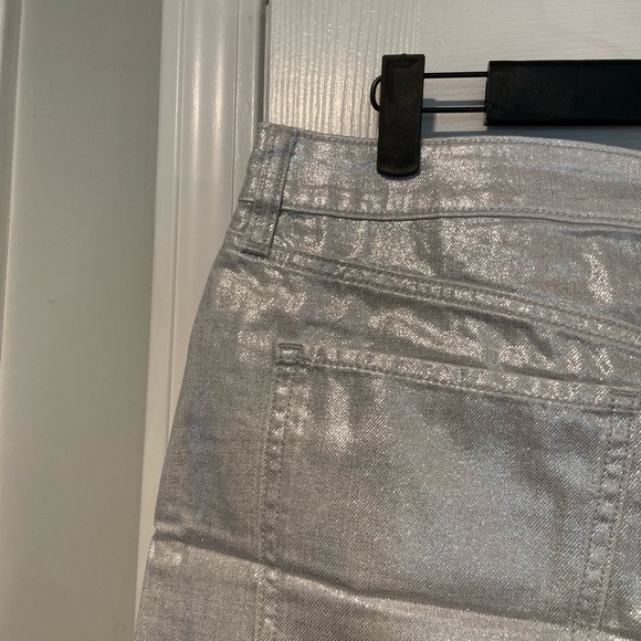 NWT Old Navy Size 12 Silver Shine Metallic Zip Stretch Denim A Line Mini Skirt - Picture 5 of 12